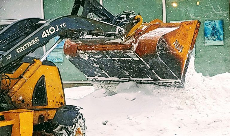 Winter Storm Warning: 20-40 cm of snow possible
