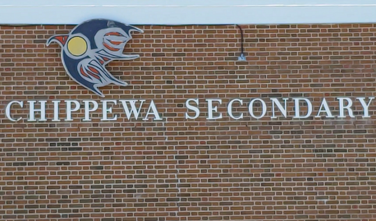 UPDATE: Chippewa Secondary School reopens after gas leak resolved