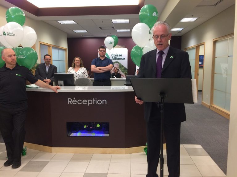 Caisse Alliance officially opens its doors at Nipissing Plaza