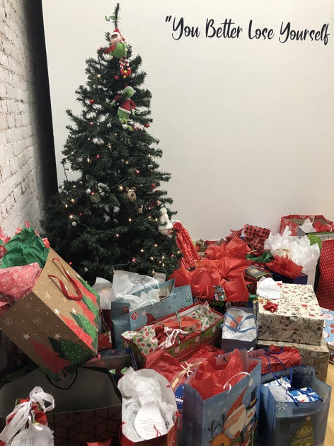 Elves For The Elderly brightens up Christmas for local seniors
