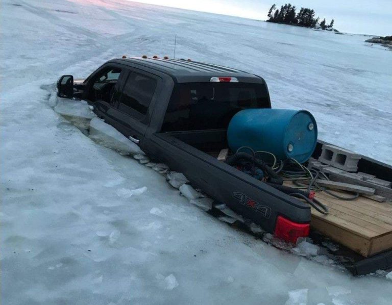 OPP say Lake Nipissing ice unsafe