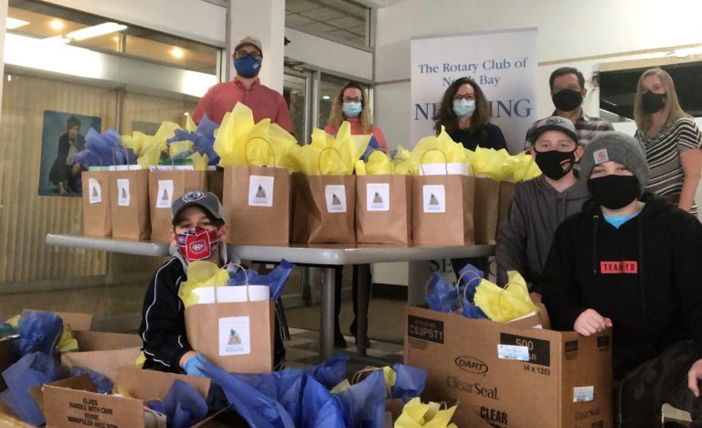 “Comfort packages” delivered to Golden Age residents