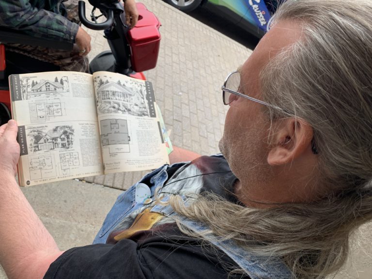 Homeless advocate promoting business plan
