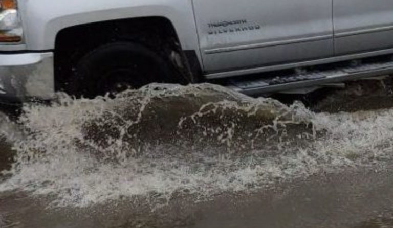 Flooding closes section of Widdifield Station Road