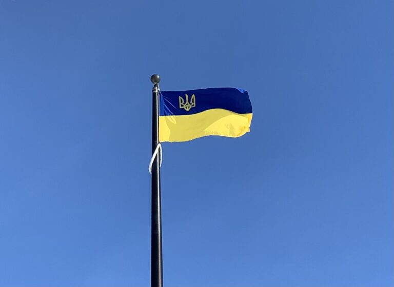 Ukrainian flag raised at North Bay City Hall