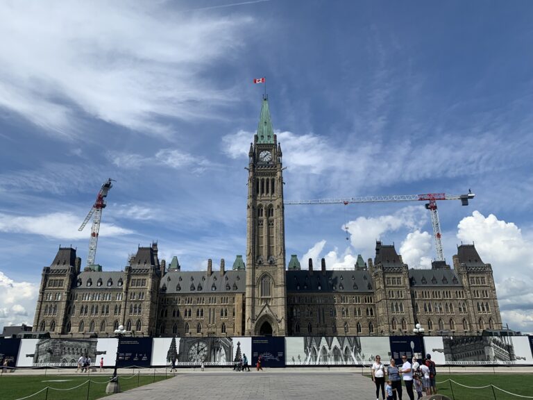 U.S tariffs on all Canadian goods paused for another month