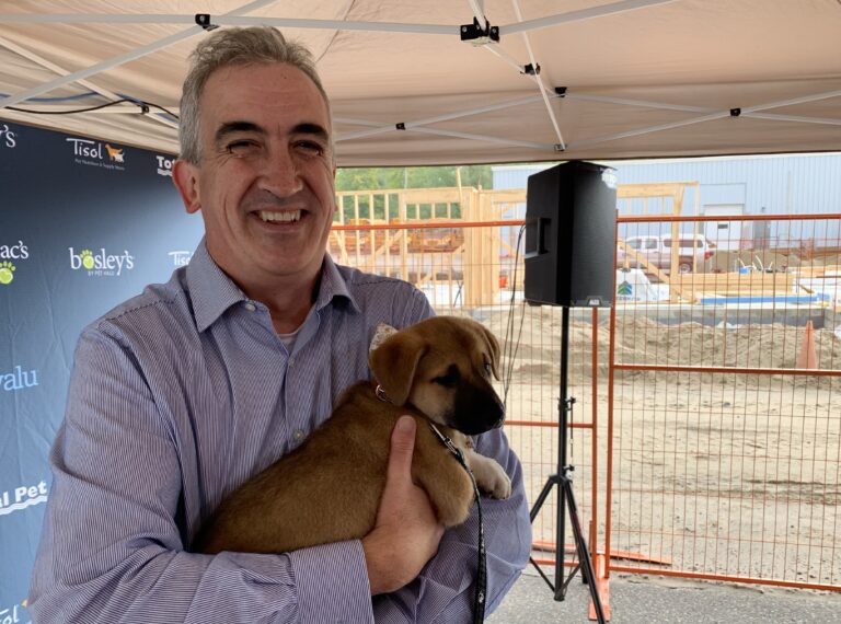 $250,000 grant supporting new pet adoption and wellness centre