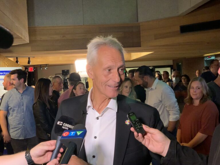 Unofficial results give Chirico mayor’s chair, six newcomers elected councillors