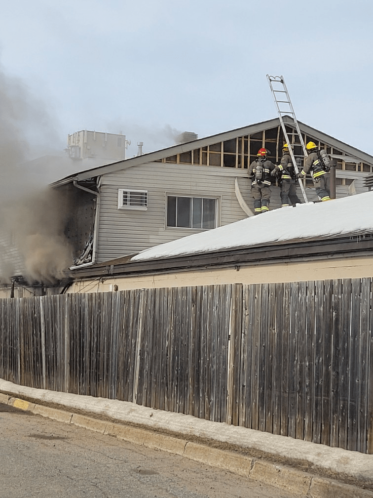 No injuries in Lakeshore Drive motel fire