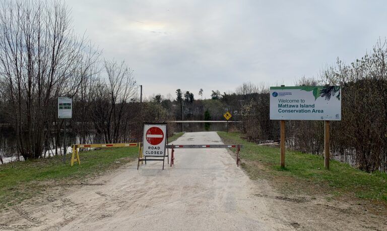 MNRF extends area flood warnings to Tuesday