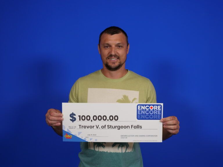 Sturgeon Falls man wins $100,000