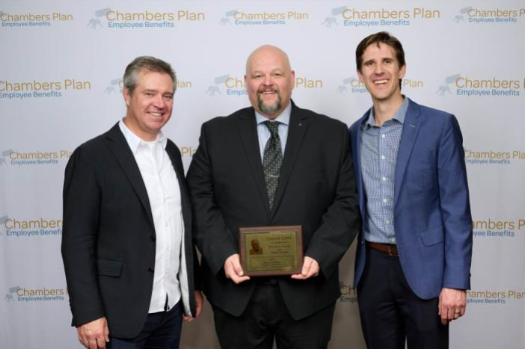 Local broker recognized at provincial conference