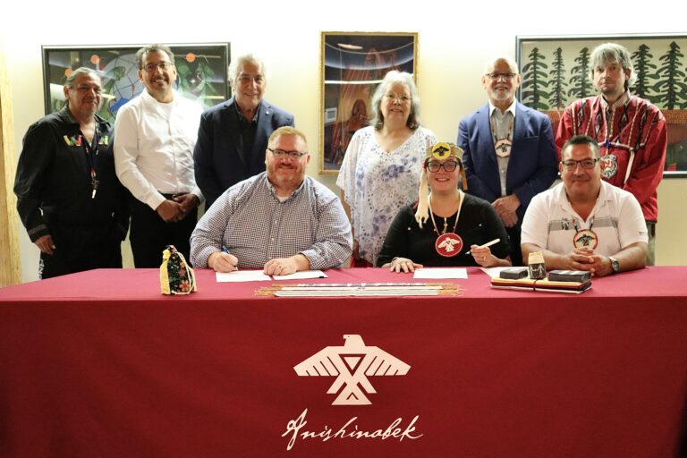 Anishinabek Nation and Ministry of Natural Resources sign Memorandum of Understanding