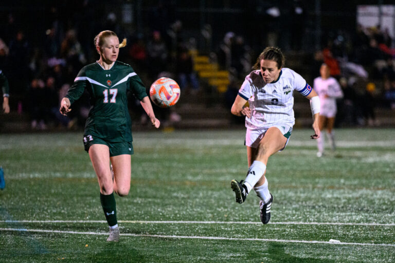 Lakers drop national quarterfinal in penalties and Troops win in Windsor