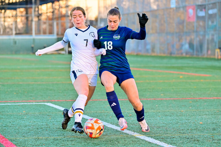 Lakers win USports consolation final