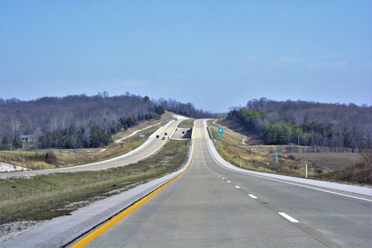Update: Highway 11 northbound lanes re-opened between Powassan and Callander